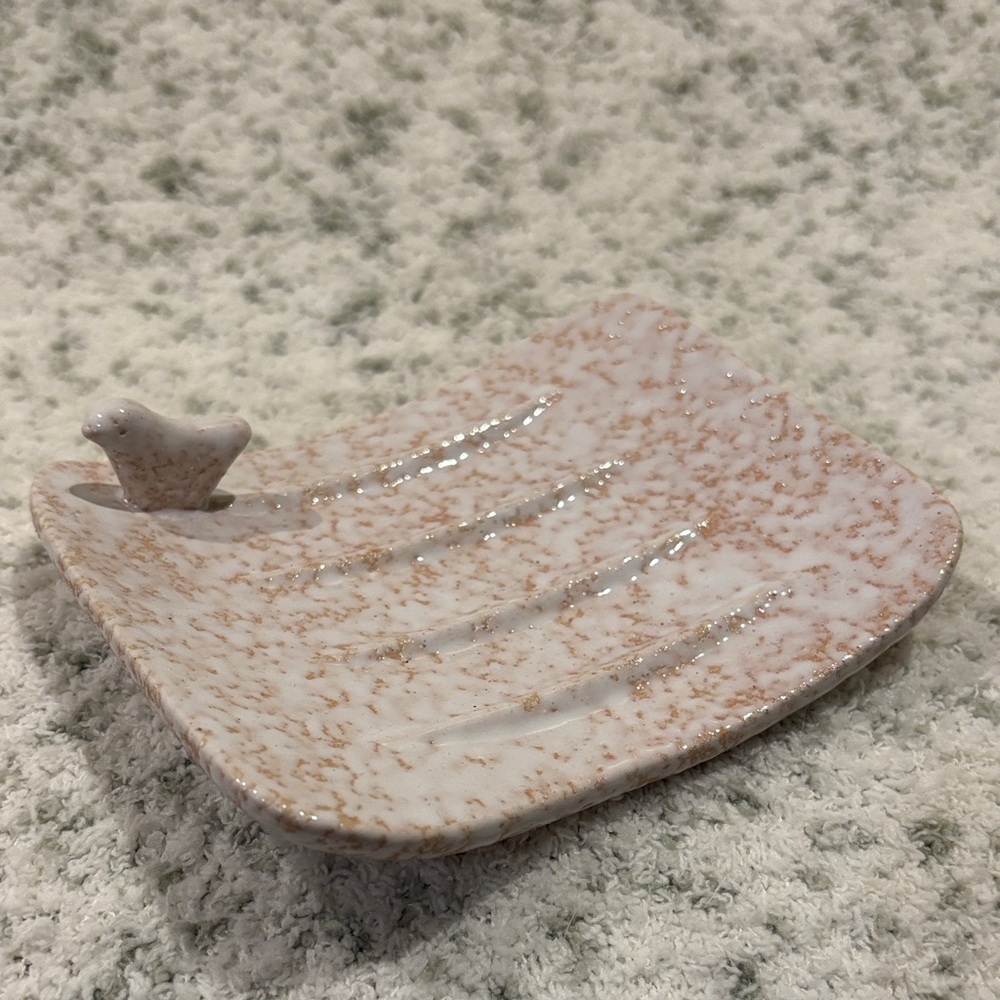Speckled Stoneware Ceramic Bird Soap Dish NWT 5.50” x 4.50” x 1”